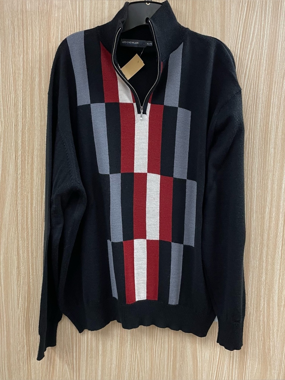 Leo Chevalier black print sweater size XL